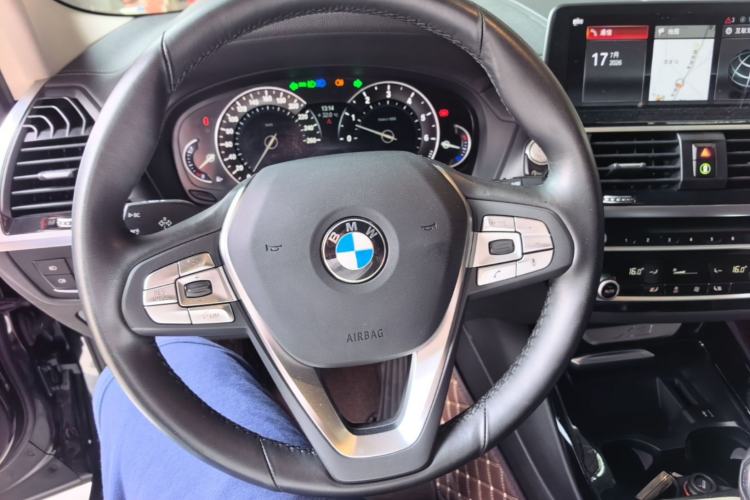 Used BMW X3 2018 xDrive25i Luxury Package China V Steering Wheel