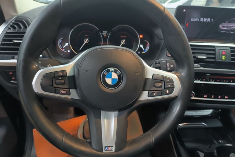 Used BMW X3 2018 xDrive25i M Sport Package China VI Steering Wheel
