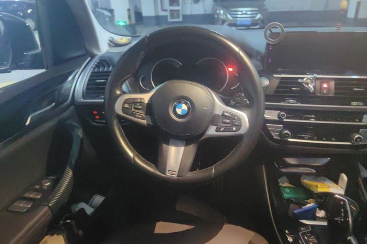 Used BMW X3 2018 xDrive25i M Sport Package China VI Steering Wheel