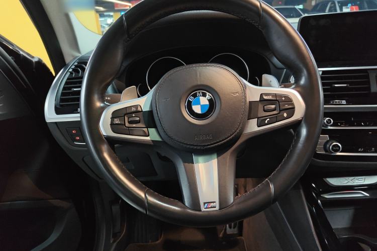 Used BMW X3 2018 xDrive28i M Sport Package China VI Steering Wheel