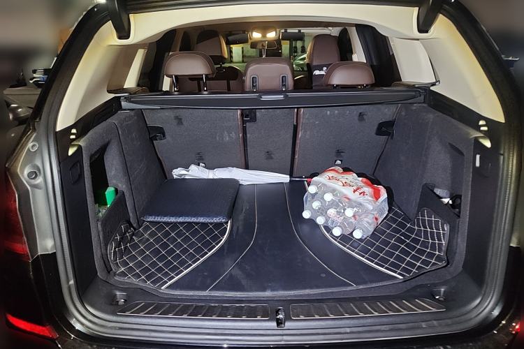 Used BMW X3 2018 xDrive28i M Sport Package China VI Trunk