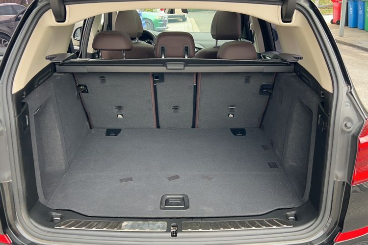 Used BMW X3 2018 xDrive25i M Sport Package China VI Trunk