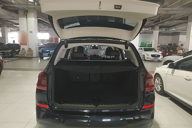 Used BMW X3 2018 xDrive30i Luxury Edition M Sport Package China VI Trunk