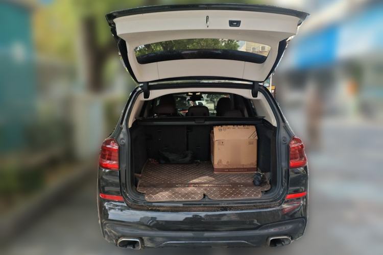 Used BMW X3 2018 xDrive25i M Sport Package China VI Trunk