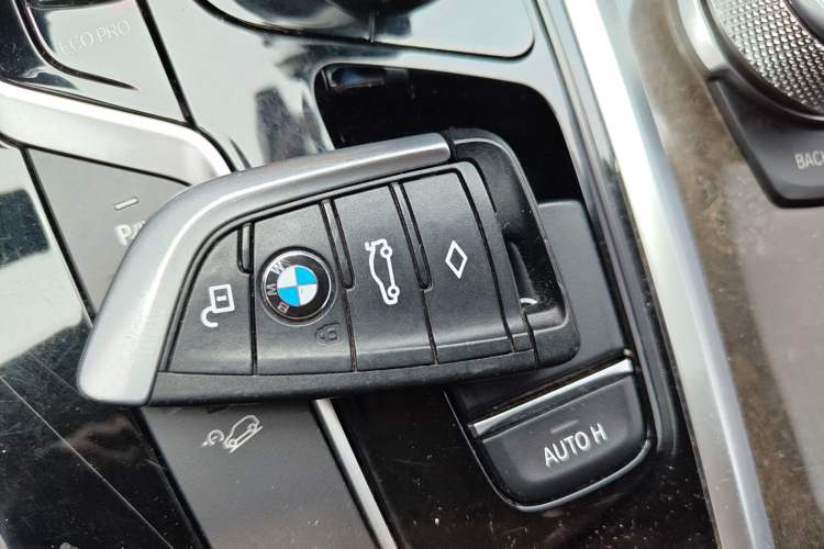 Used BMW X3 2018 xDrive30i Luxury Edition M Sport Package China VI Vehicle Key