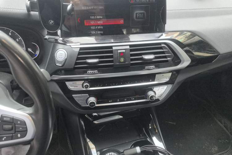 Used BMW X3 2018 xDrive25i M Sport Package China V Audio And AC Panel