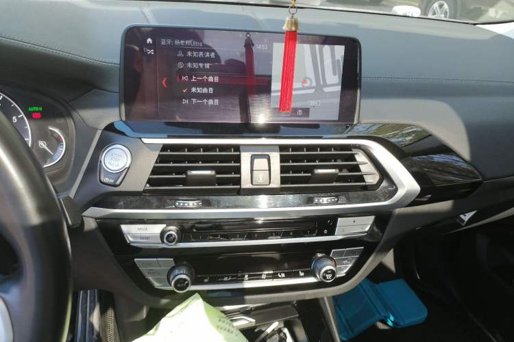 Used BMW X3 2018 xDrive25i M Sport Package China VI Audio And AC Panel