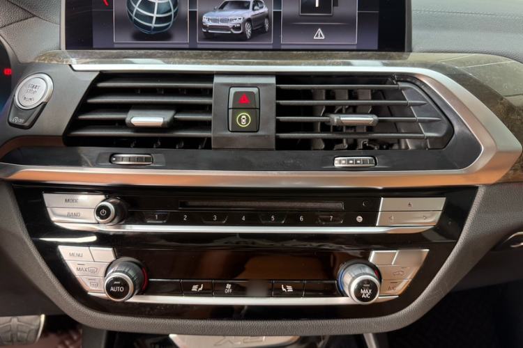 Used BMW X3 2018 xDrive30i Luxury Edition M Sport Package China VI Audio And AC Panel