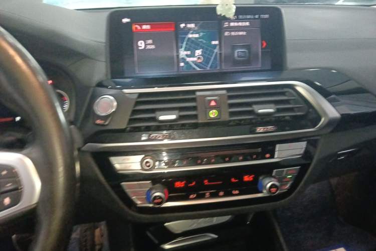 Used BMW X3 2018 xDrive25i M Sport Package China VI Audio And AC Panel