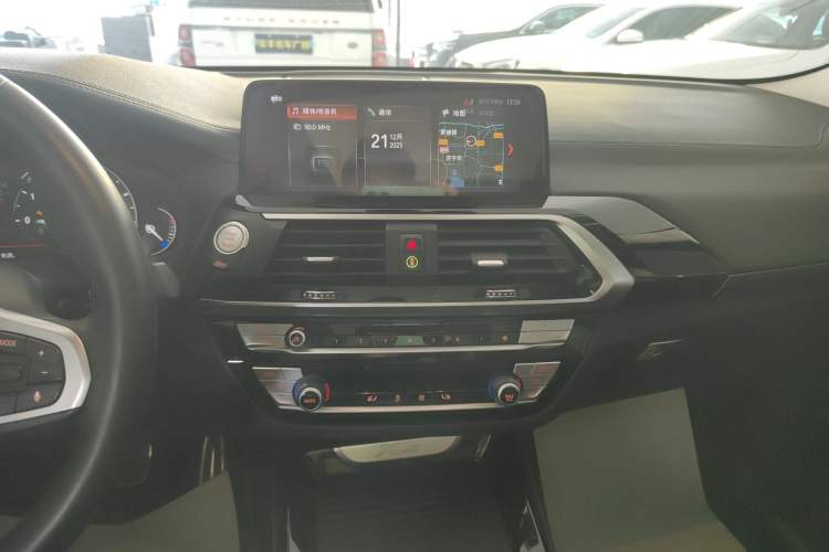 Used BMW X3 2018 xDrive25i M Sport Package China V Audio And AC Panel