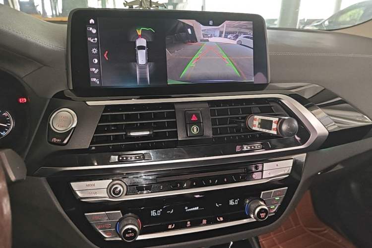 Used BMW X3 2018 xDrive28i M Sport Package China VI Audio And AC Panel