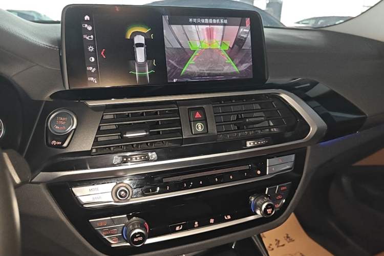 Used BMW X3 2018 xDrive28i M Sport Package China VI Audio And AC Panel