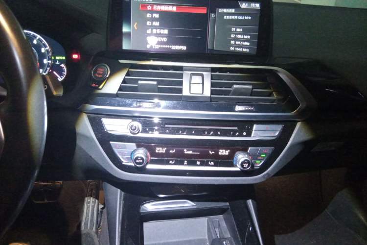 Used BMW X3 2018 xDrive25i M Sport Package China V Audio And AC Panel