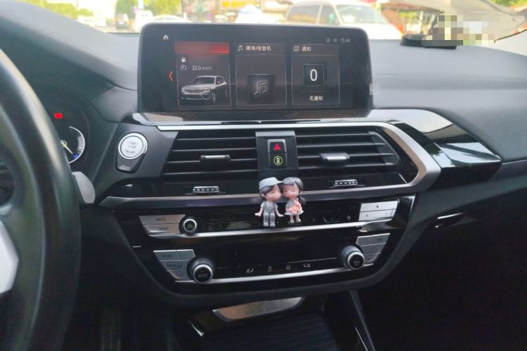 Used BMW X3 2018 xDrive25i M Sport Package China VI Audio And AC Panel