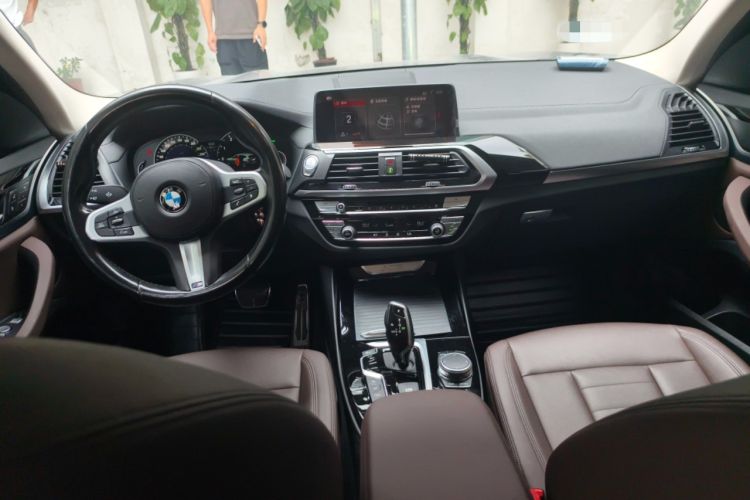 Used BMW X3 2018 xDrive25i M Sport Package China V Center Console