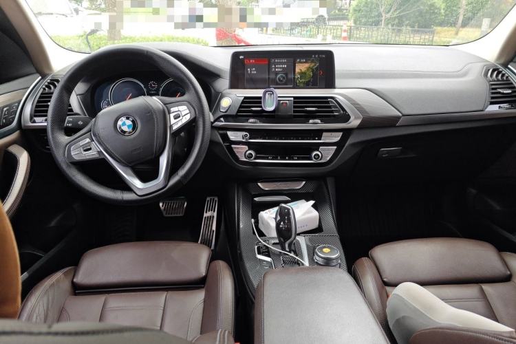 Used BMW X3 2018 xDrive28i Luxury Package China VI Emission Standard Center Console