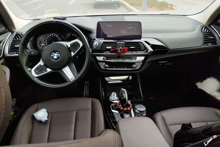 Used BMW X3 2018 xDrive25i M Sport Package China V Center Console