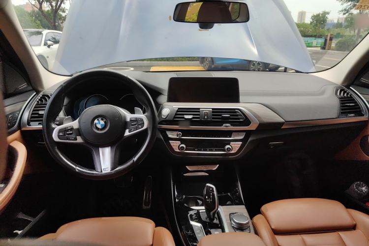 Used BMW X3 2018 xDrive28i Luxury Package China V Center Console