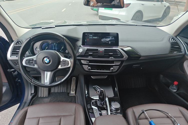 Used BMW X3 2018 xDrive25i M Sport Package China V Center Console