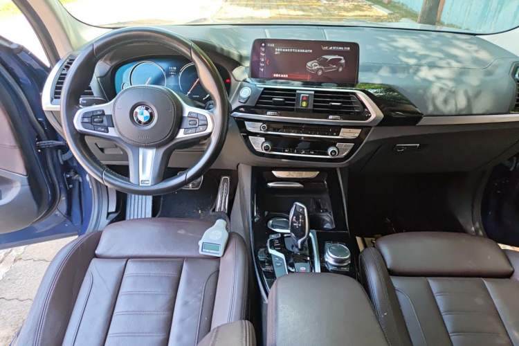 Used BMW X3 2018 xDrive25i M Sport Package China V Center Console