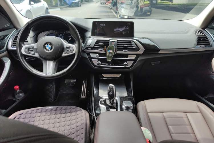 Used BMW X3 2018 xDrive25i M Sport Package China VI Center Console