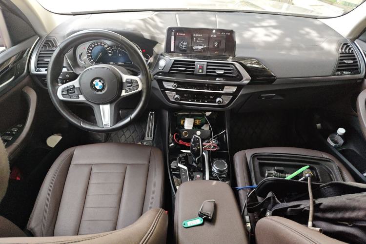 Used BMW X3 2018 xDrive25i Luxury Package China V Center Console