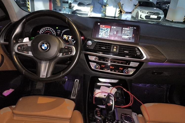 Used BMW X3 2018 xDrive30i Luxury Edition M Sport Package China VI Center Console