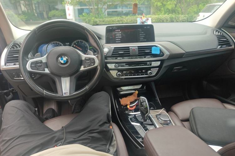 Used BMW X3 2018 xDrive30i Luxury Model with M Sport Package China V Emission Standard Center Console