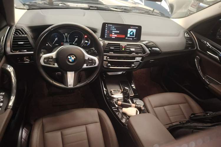 Used BMW X3 2018 xDrive25i M Sport Package China V Center Console