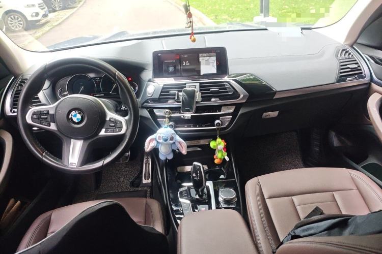 Used BMW X3 2018 xDrive25i M Sport Package China V Center Console