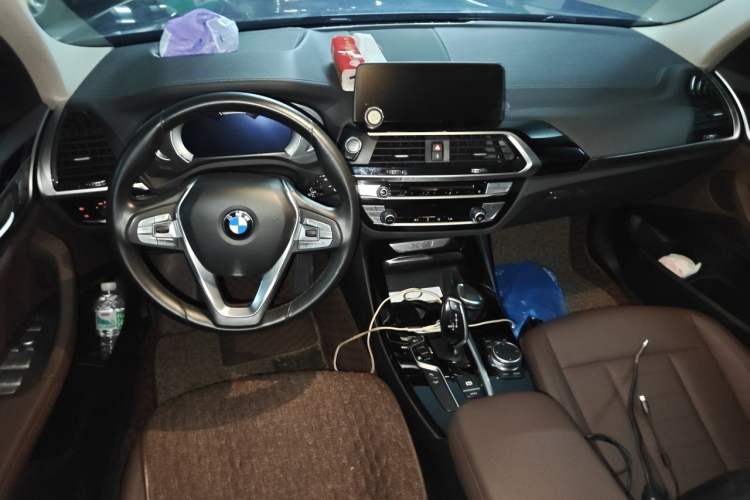 Used BMW X3 2018 xDrive25i Luxury Package China V Center Console