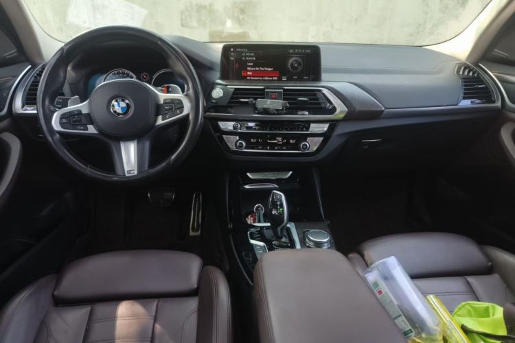 Used BMW X3 2018 xDrive28i M Sport Package China V Emission Standard Center Console
