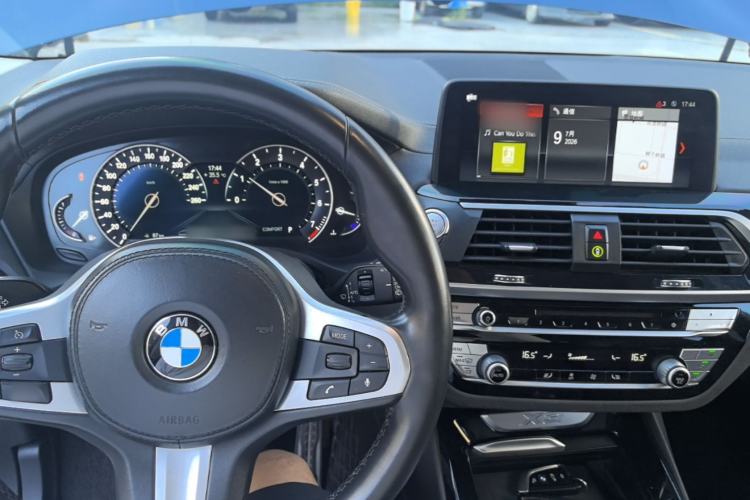 Used BMW X3 2018 xDrive25i M Sport Package China V Center Console