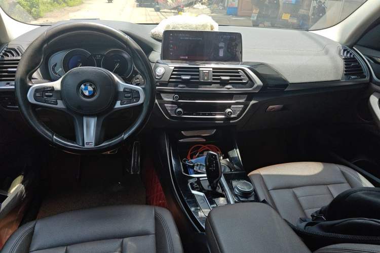 Used BMW X3 2018 xDrive25i M Sport Package China V Center Console