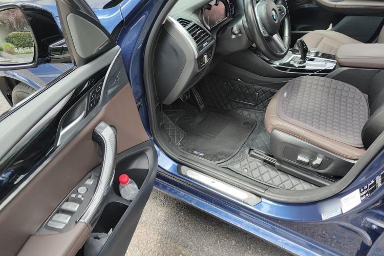 Used BMW X3 2018 xDrive25i M Sport Package China VI Driver Seat