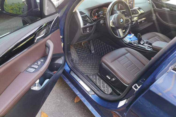 Used BMW X3 2018 xDrive25i Luxury Package China V Driver Seat
