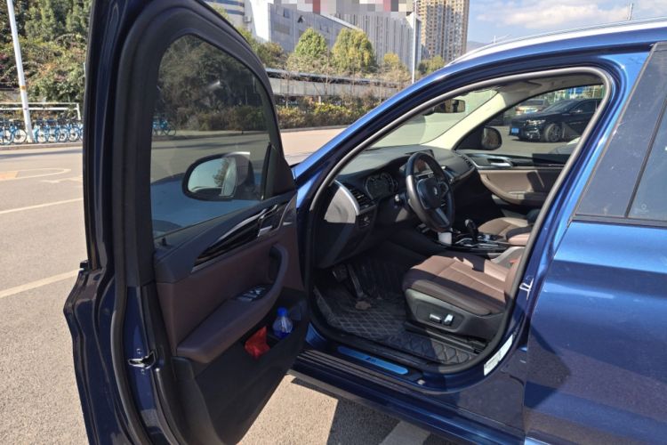 Used BMW X3 2018 xDrive25i Luxury Package China V Driver Seat