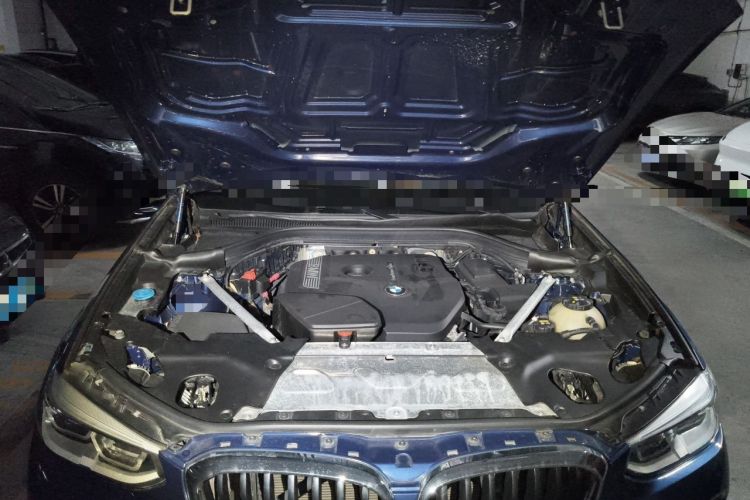 Used BMW X3 2018 xDrive25i M Sport Package China VI Engine Bay