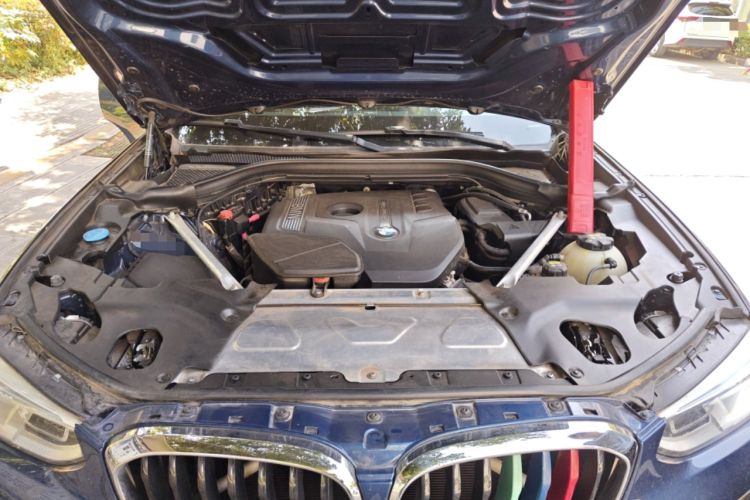 Used BMW X3 2018 xDrive25i Luxury Package China V Engine Bay