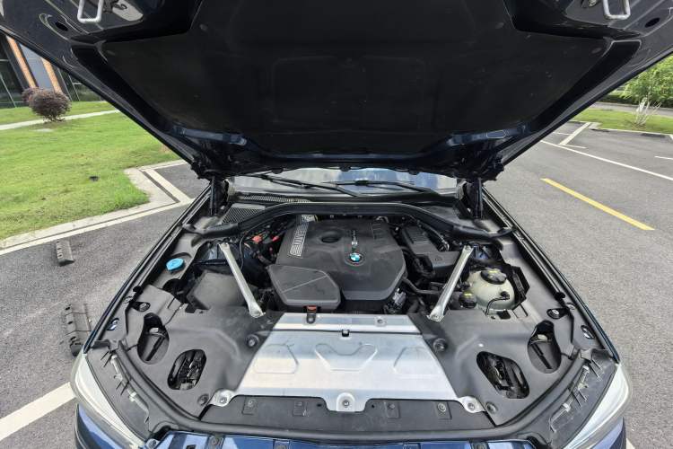 Used BMW X3 2018 xDrive28i M Sport Package China VI Engine Bay