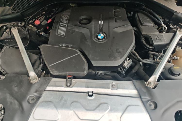 Used BMW X3 2018 xDrive30i Luxury Edition M Sport Package China VI Engine Bay