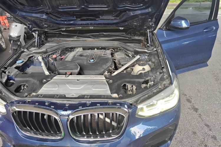 Used BMW X3 2018 xDrive28i M Sport Package China V Emission Standard Engine Bay Left