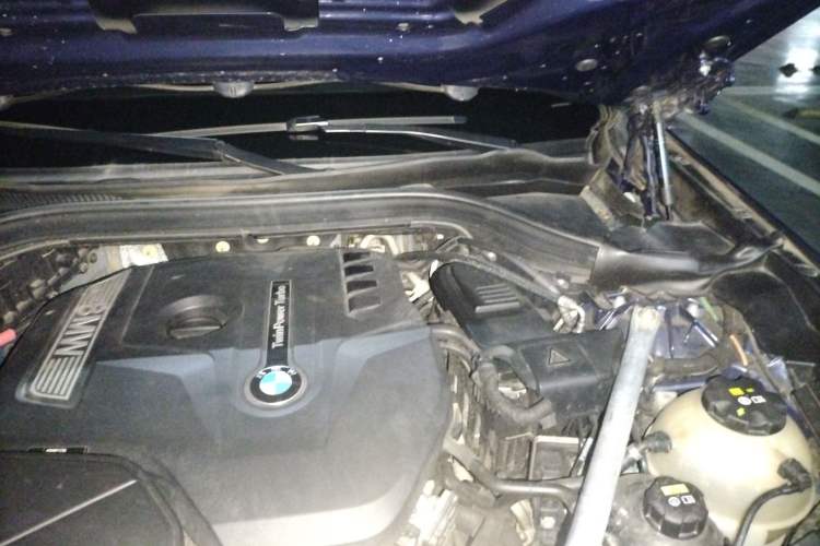 Used BMW X3 2018 xDrive25i Luxury Package China V Engine Bay Left