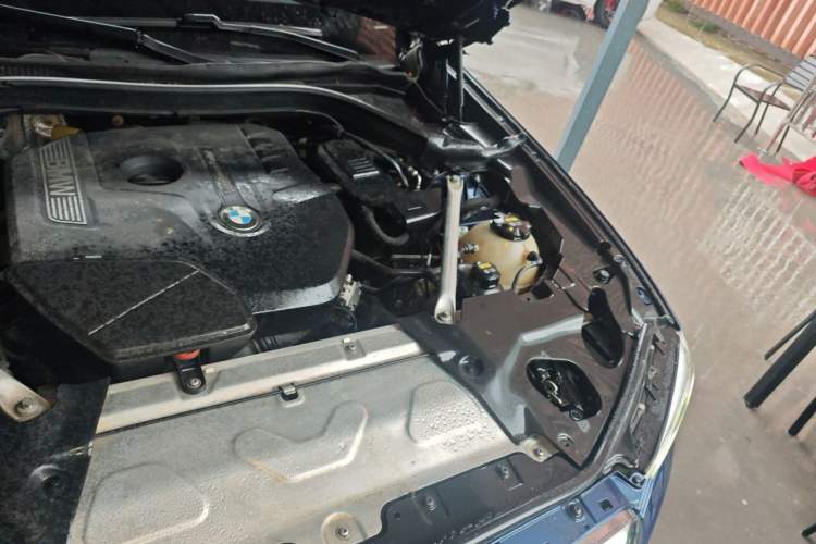 Used BMW X3 2018 xDrive25i M Sport Package China VI Engine Bay Left
