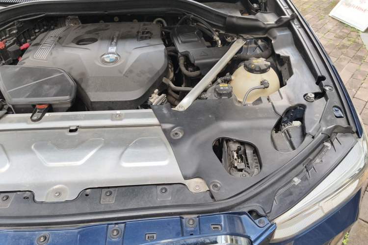 Used BMW X3 2018 xDrive28i Luxury Package China V Engine Bay Left