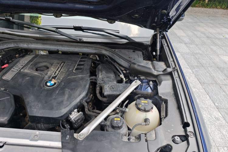 Used BMW X3 2018 xDrive25i M Sport Package China V Engine Bay Left