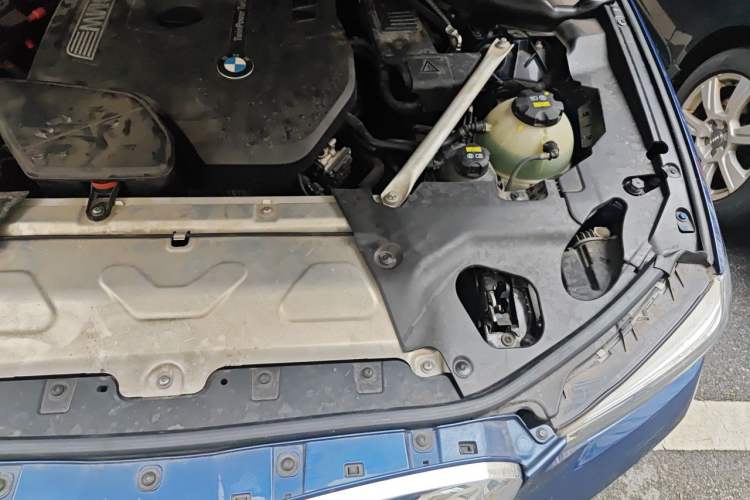 Used BMW X3 2018 xDrive28i M Sport Package China VI Engine Bay Left