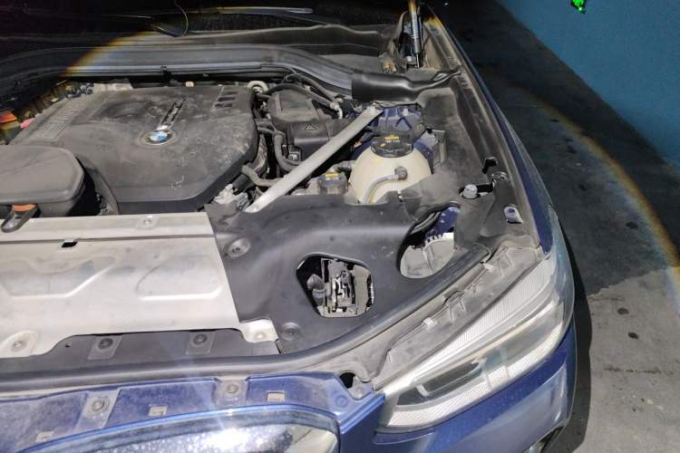 Used BMW X3 2018 xDrive25i M Sport Package China V Engine Bay Left