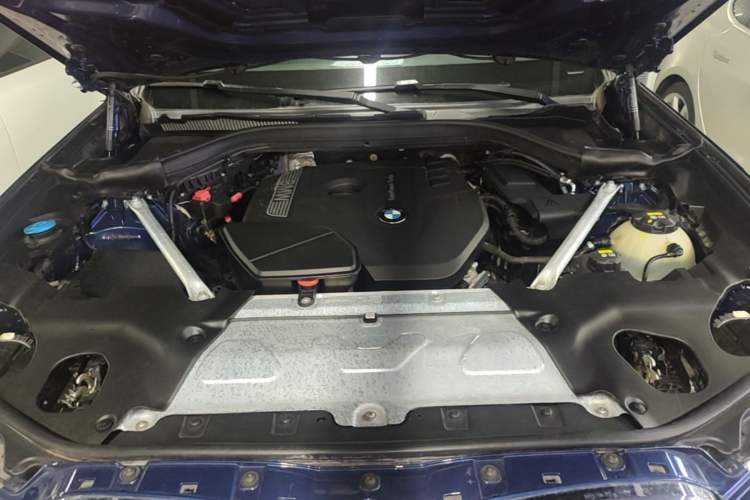 Used BMW X3 2018 xDrive25i M Sport Package China V Engine Bay