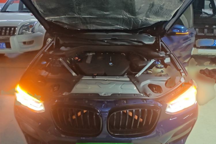 Used BMW X3 2018 xDrive25i M Sport Package China VI Engine Bay